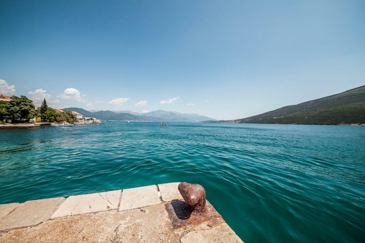 Appartamento Blue Sea Herceg Novi Esterno foto