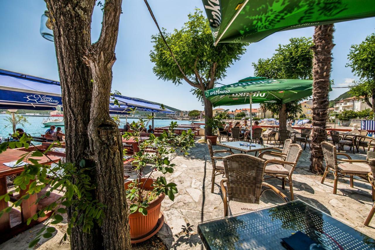 Appartamento Blue Sea Herceg Novi Esterno foto